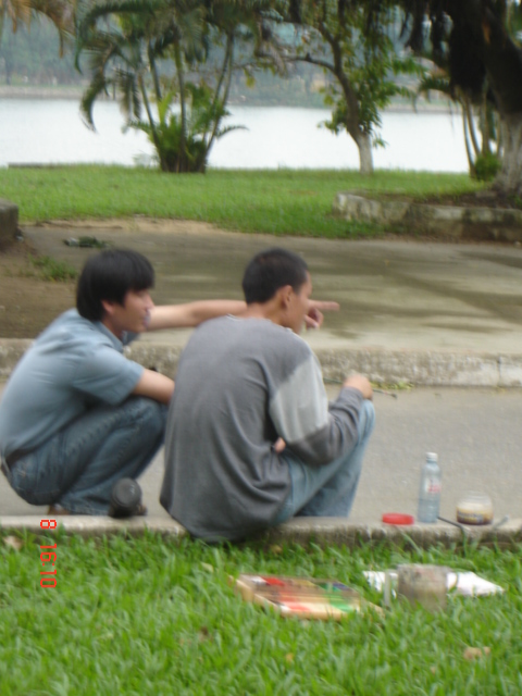 Vẽ mỹ thuật ở công viên