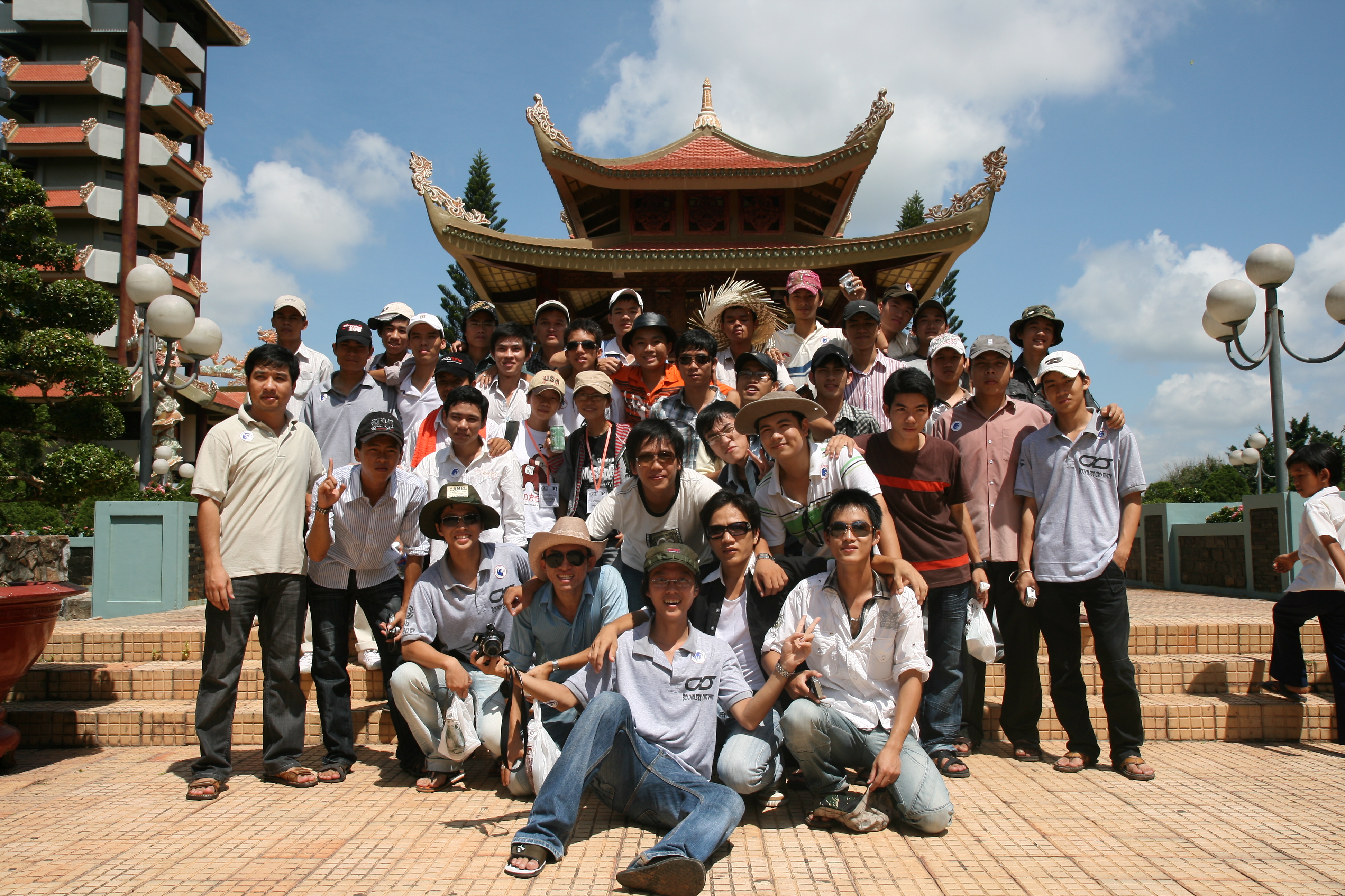 Kiến tập năm 2
