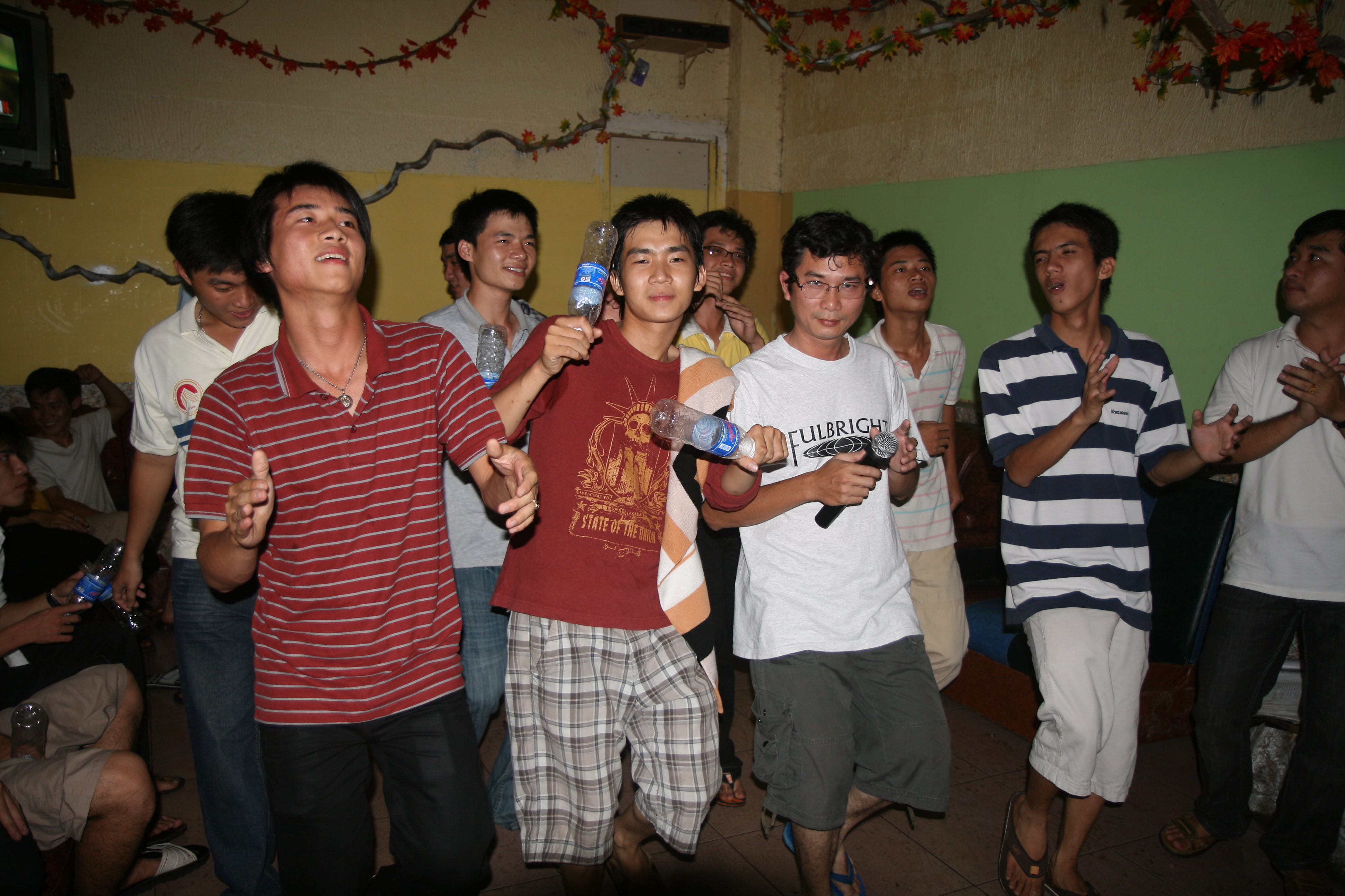 Kiến tập năm 2